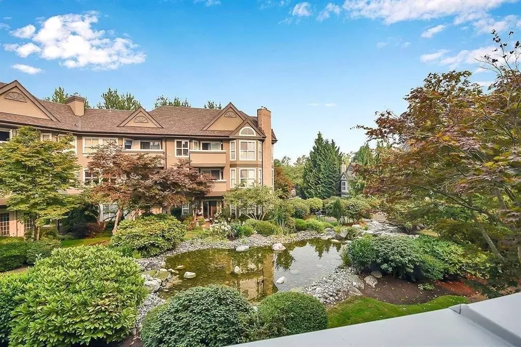 Surrey, BC V3W 1Z9,12088 66 AVE #201