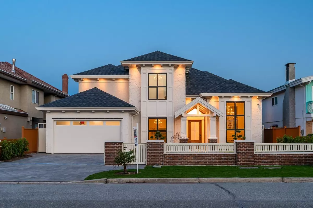 Richmond, BC V7C 4K3,7160 Montana RD