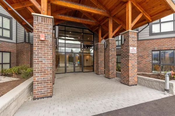 Chilliwack, BC V2P 4P2,8497 Young RD #310