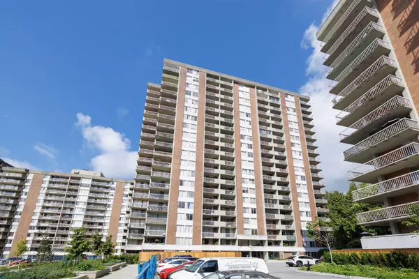 2016 Fullerton AVE #1602, North Vancouver, BC V7P 3E6