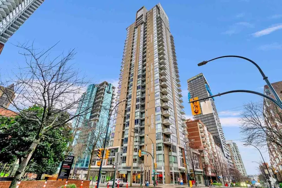 1308 Hornby ST #1703, Vancouver, BC V6Z 0C5