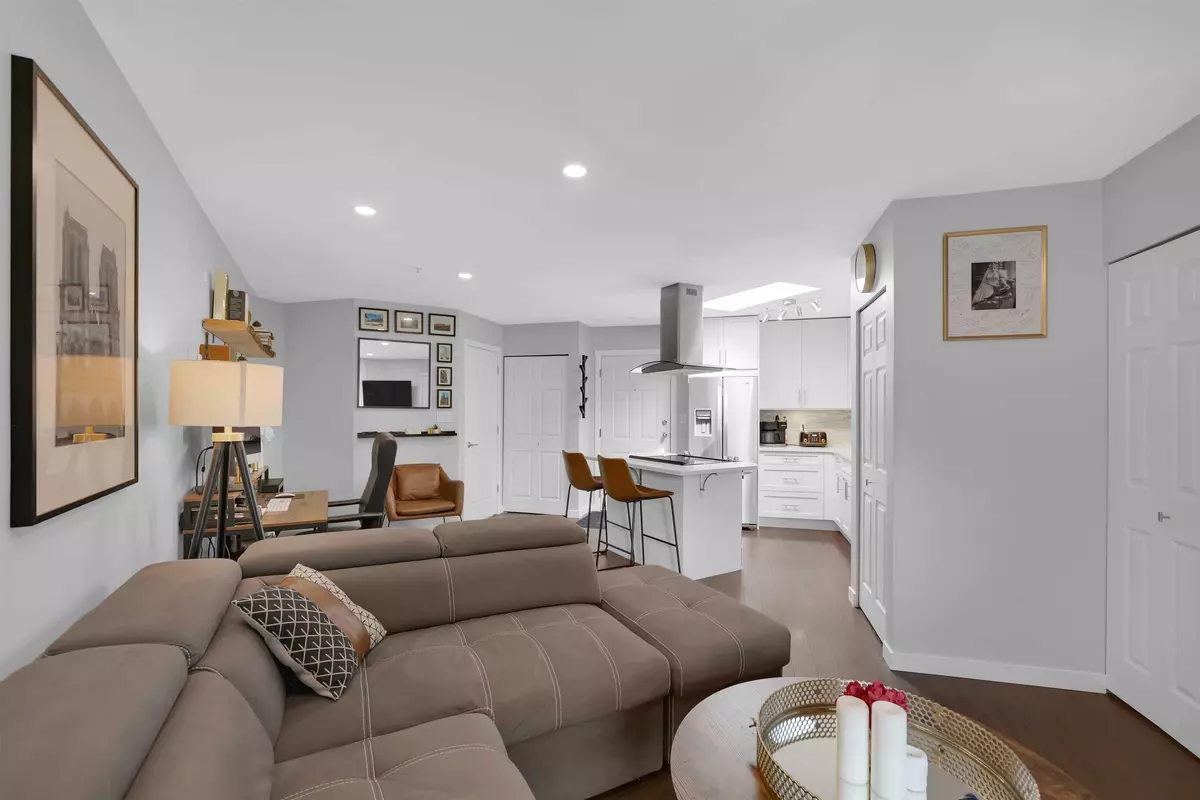 Squamish, BC V8B 0L7,40120 Willow CRES #B309