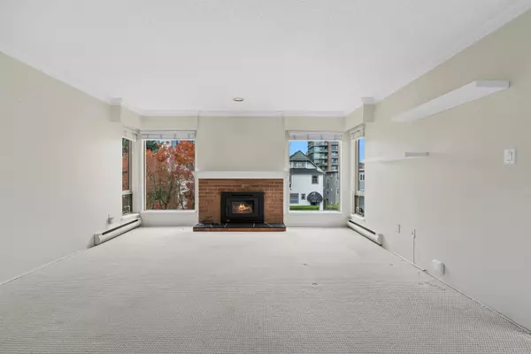 1260 W 10th AVE #306, Vancouver, BC V6H 1J3