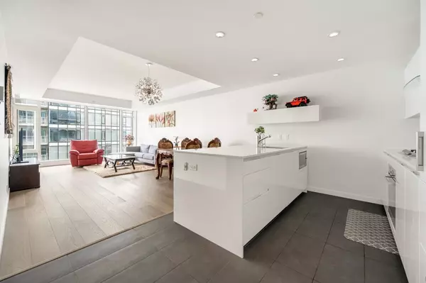 Richmond, BC V7C 0A7,5177 Brighouse WAY #705