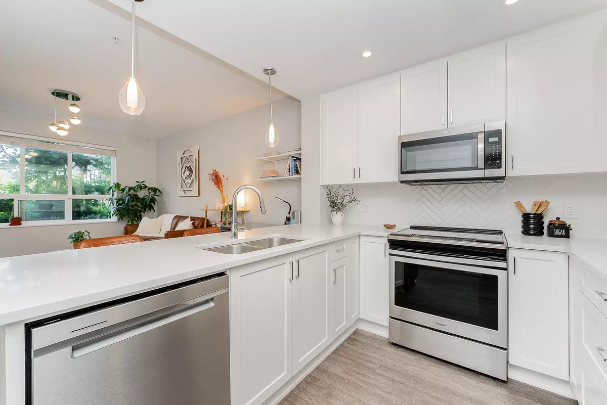 Port Coquitlam, BC V3C 0S4,2180 Kelly AVE #3223