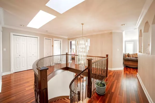 Burnaby, BC V5J 3R2,6970 Willingdon AVE