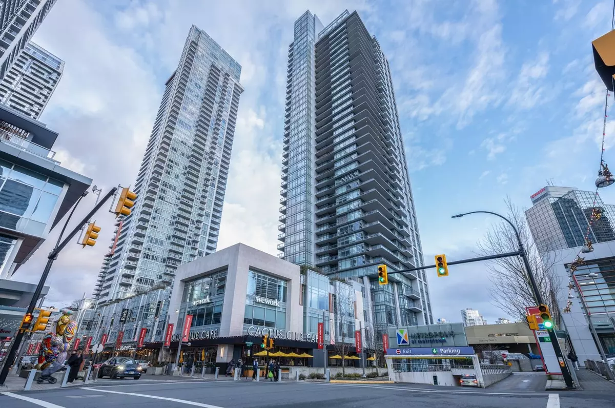 Burnaby, BC V5H 0H4,6098 Station ST #2308