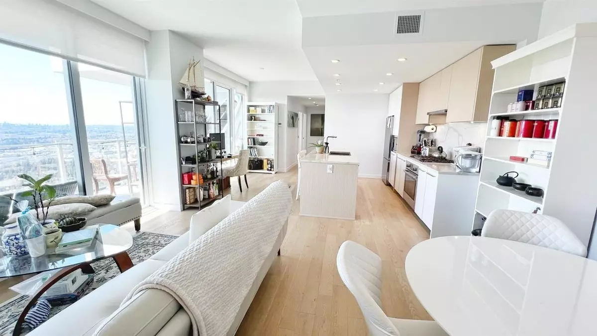 Coquitlam, BC V3J 0K7,567 Clarke