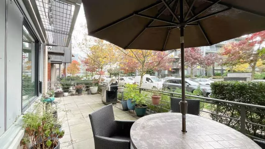 Vancouver, BC V5S 0A8,3163 Riverwalk AVE #111