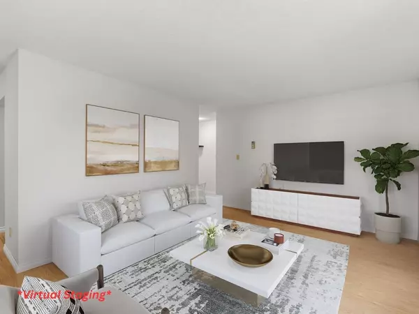 White Rock, BC V4B 4C6,1531 Merklin ST #205