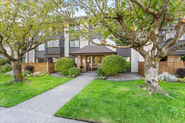 1531 Merklin ST #205, White Rock, BC V4B 4C6