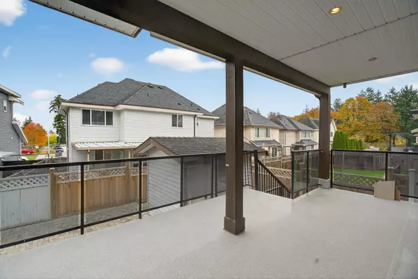 13255 62 AVE Surrey, BC V3X 2H7