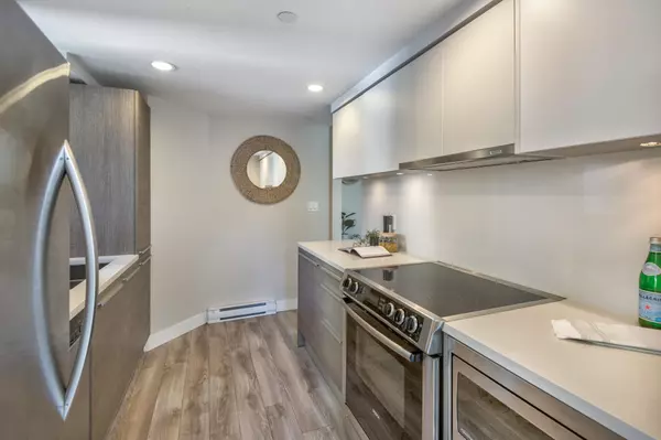 1323 Homer ST #40X Vancouver, BC V6B 5T1