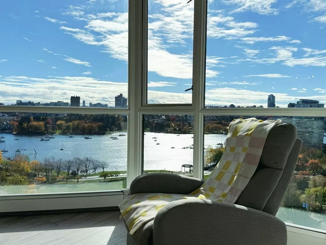 Vancouver, BC V6B 5Z5,289 Drake ST #1501