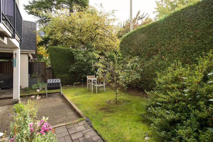 3199 Willow ST #103, Vancouver, BC V5Z 4L5