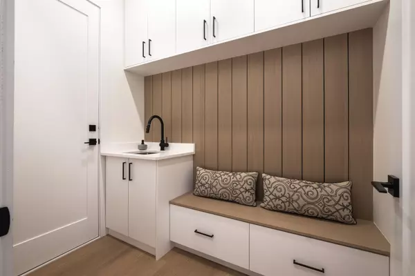 19727 31b AVE Langley, BC V2Z 0B2