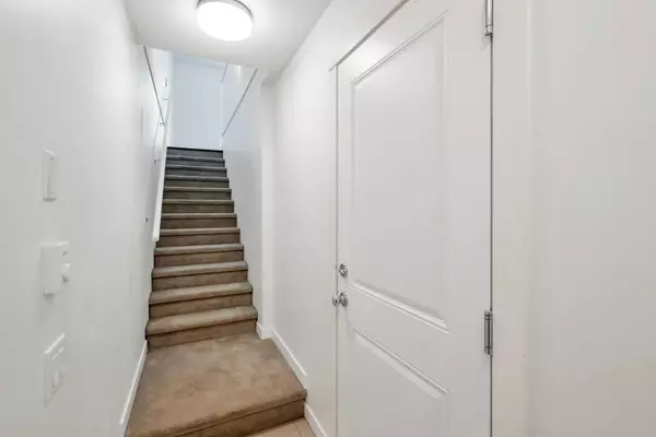 Langley, BC V2Y 0S6,8476 207a ST #85