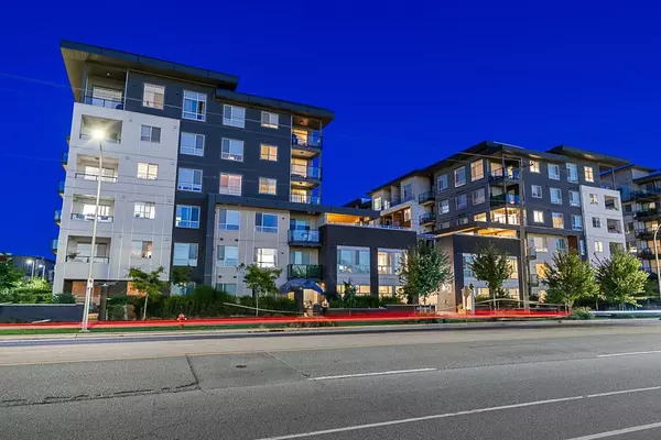 20834 80 AVE #A106, Langley, BC V2Y 3M3