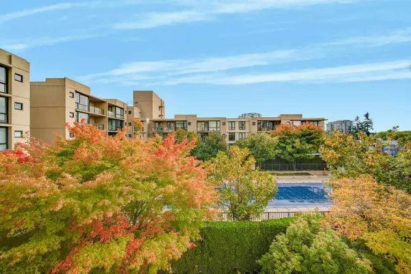 7831 Westminster HWY #705, Richmond, BC V6X 4J4