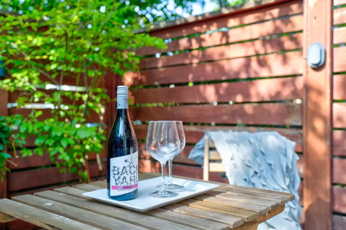 North Vancouver, BC V7L 3L6,1626 St. Andrews AVE