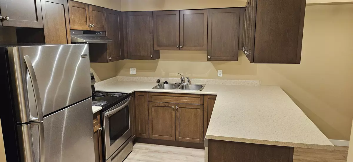 Abbotsford, BC V2S 2J9,33960 Old Yale RD #310