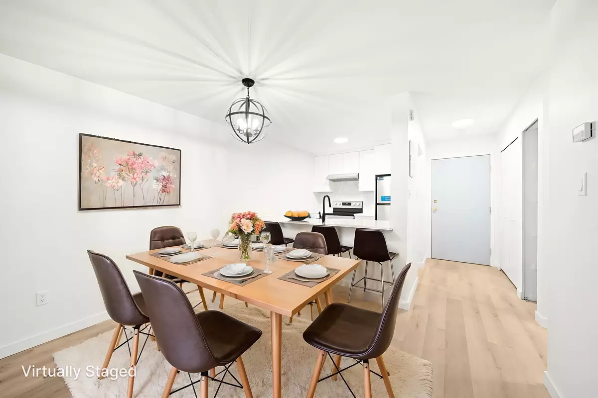 North Vancouver, BC V7L 4N6,360 E 2nd ST #207