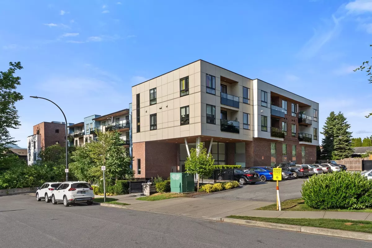 Maple Ridge, BC V2X 4K8,12320 222 ST #PH14