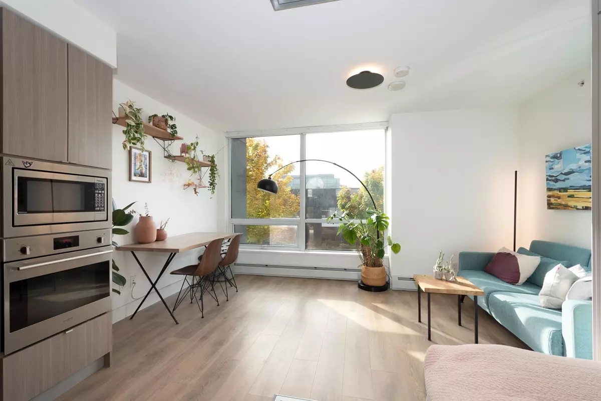 Vancouver, BC V5Y 0L7,1788 Columbia ST #208