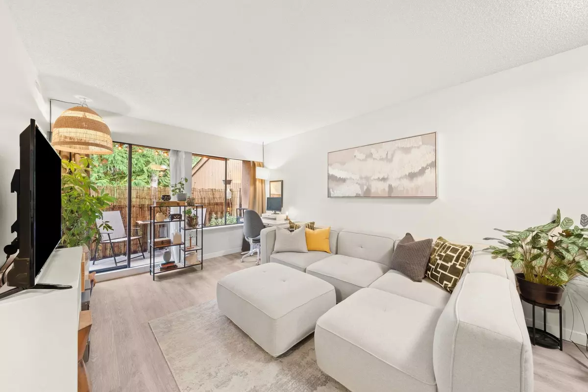 North Vancouver, BC V7J 3K3,1884 Purcell WAY