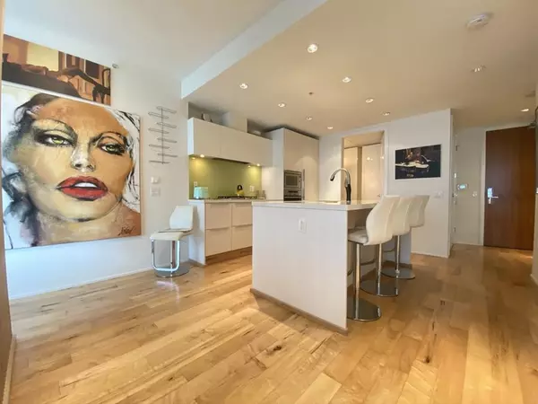 Vancouver, BC V5Y 0C3,1661 Ontario ST