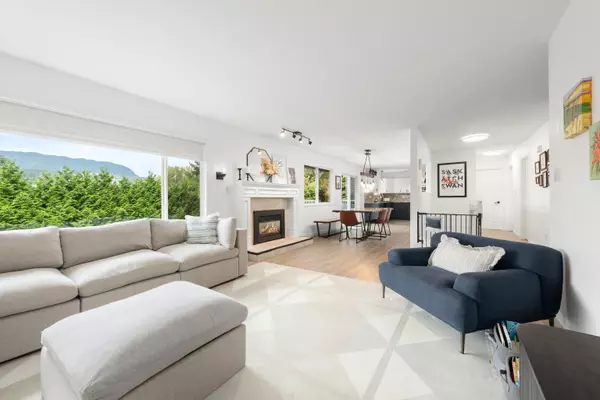 Port Moody, BC V3H 2K5,3310 Henry ST