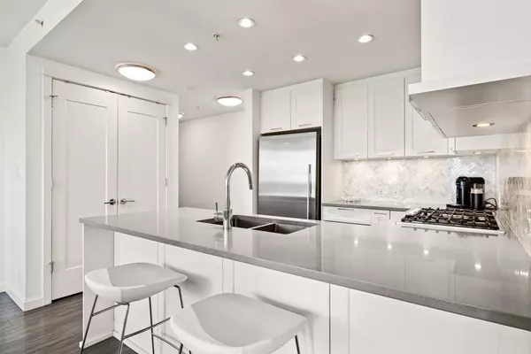 Coquitlam, BC V3J 0E8,520 Como Lake AVE #2101