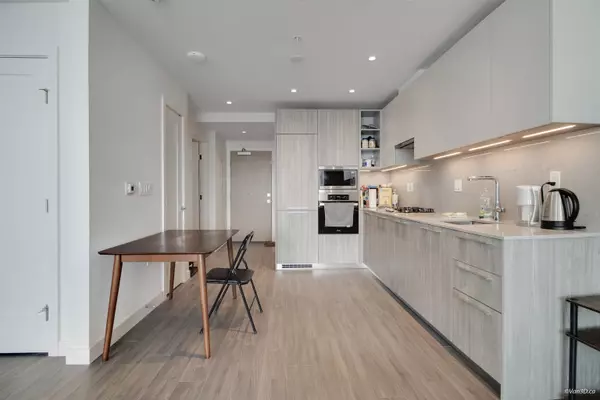 Burnaby, BC V5H 0J8,6699 Dunblane AVE #2703