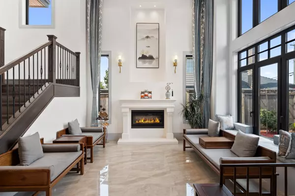 Richmond, BC V7C 1K3,5820 Francis RD