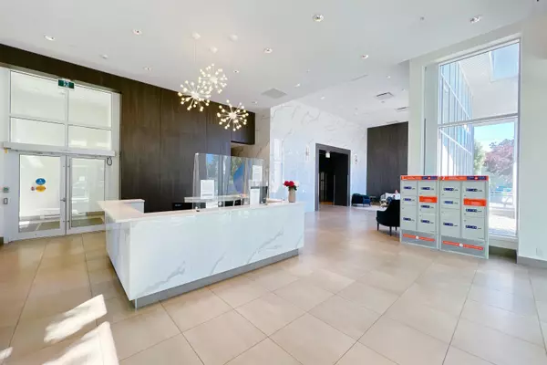 Burnaby, BC V5J 0J3,5051 Imperial ST #704