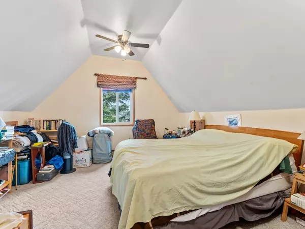 Vancouver, BC V5R 2L4,4535 Rupert ST