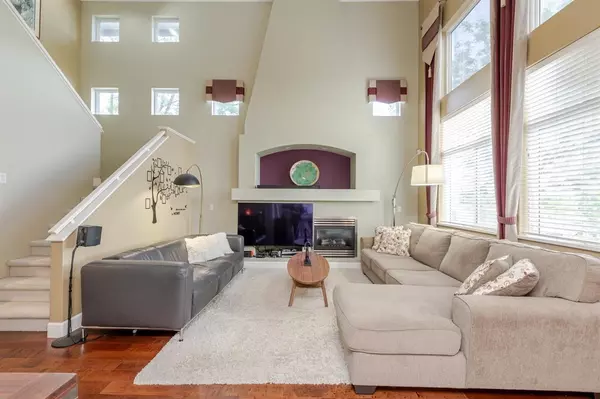 Langley, BC V2Y 2Y6,20216 70a AVE