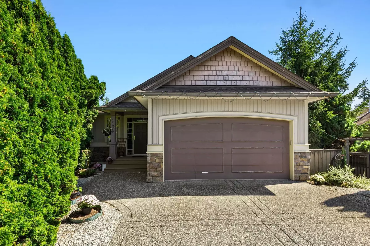 Maple Ridge, BC V2W 1W7,11279 Creekside ST