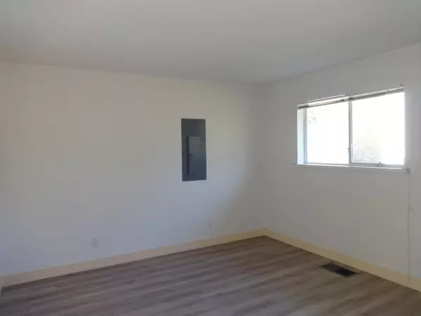 11682 Sunshine Coast HWY Madeira Park, BC V7Z 1B9