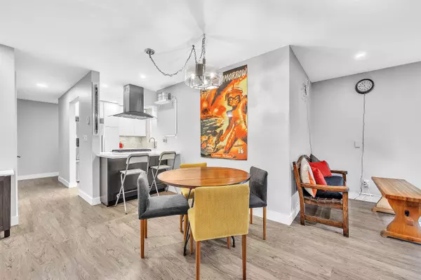 Vancouver, BC V6K 1W2,2433 W 6th AVE