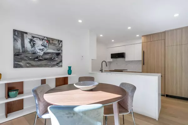 1340 W 7th AVE, Vancouver, BC V6H 3W5