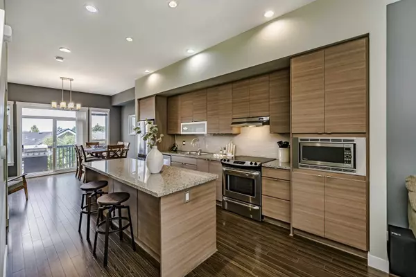 2955 156 ST #25, Surrey, BC V3Z 2W8