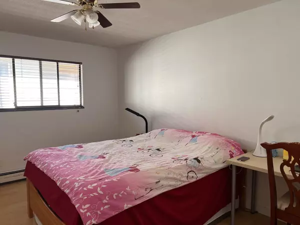 9580 Blundell RD #Upper, Richmond, BC V6Y 1K6