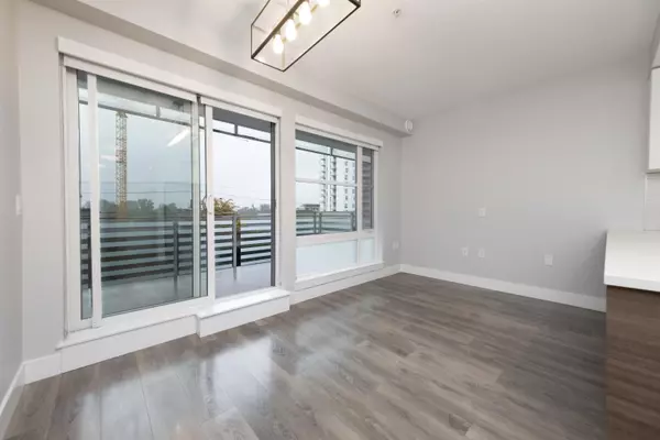 Vancouver, BC V5S 0C7,3488 Sawmill CRES #501