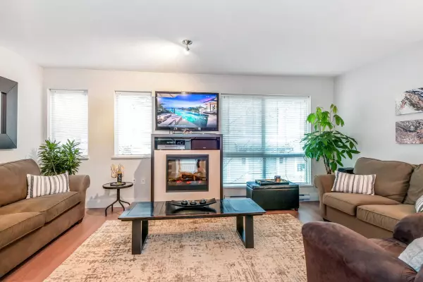 6671 121 ST #72, Surrey, BC V3W 1T9