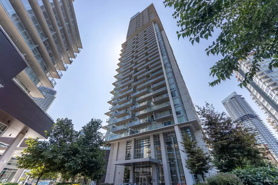 567 Clarke RD #906, Coquitlam, BC V3J 0K7