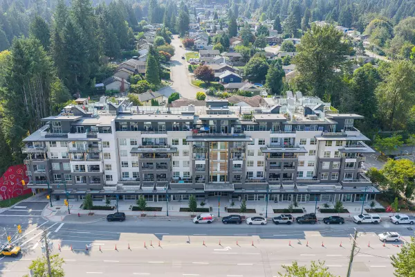 Port Moody, BC V3H 0M4,3229 St Johns ST #307