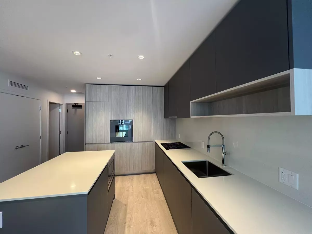 Richmond, BC V6Y 0M7,6808 Minoru BLVD #728