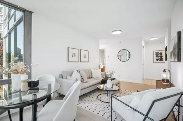 Vancouver, BC V6E 4R2,1200 W Georgia ST #706