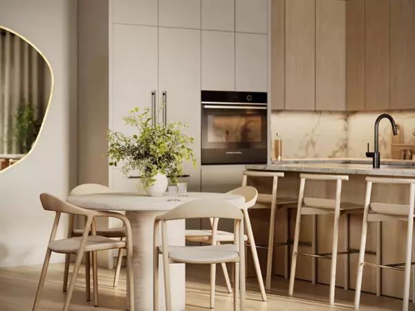 Vancouver, BC V6P 1S3,930 W 57th AVE #4